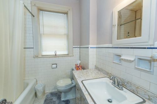 494 13 St, Newark NJ 07107-1105 exterior