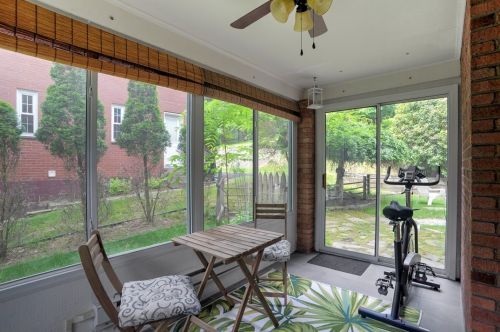 2617 Blackridge Ave, Pittsburgh PA 15235-4130 exterior