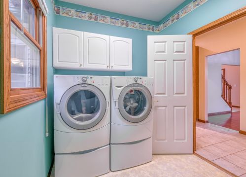 27526 Rolling Pines Ct, Lawton MI 49065-8601 exterior