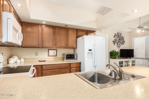 3302 Sunridge Ln, Chandler AZ 85225-1856 exterior