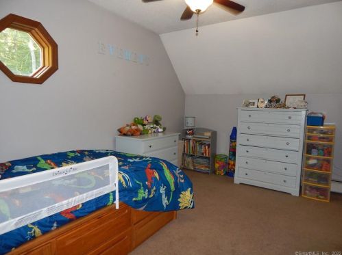 75 Bush Hl Rd, Exeter CT 06249-1210 exterior