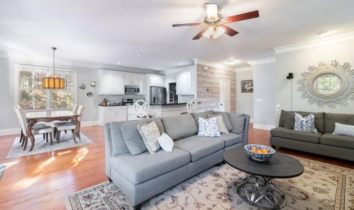 553 Boulevard Pl, Atlanta, GA 30308-2803