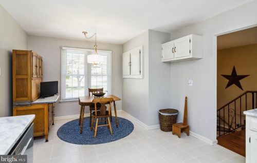 4020 Arjay Cir, Ellicott MD 21042-5635 exterior