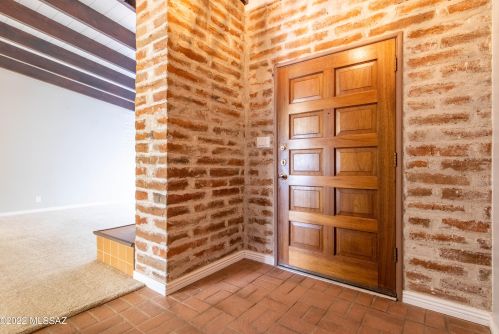 3380 Arroyo Chico, Tucson AZ  85716-5813 exterior