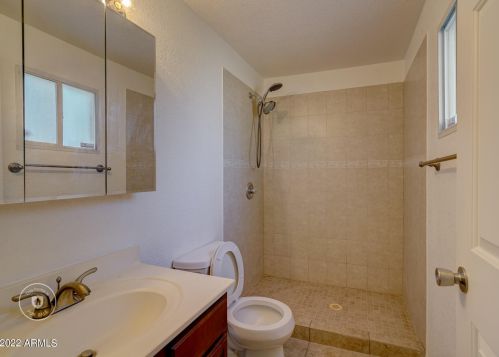 3712 Emile Zola Ave, Phoenix AZ 85032-6414 exterior