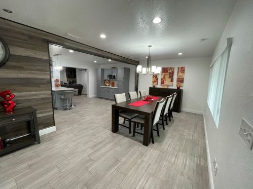 7019 Blossom Ave, Tampa FL 33614-3137 exterior