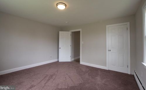 831 Hanover St, Pottstown PA  19464-4254 exterior