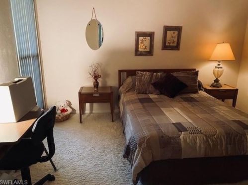 3259 Boca Ciega Dr, Naples FL 34112-6107 exterior