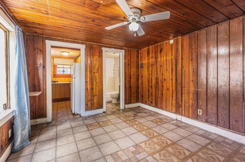 10704 Annette Ave, Tampa FL  33612-6833 exterior