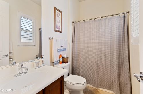 4719 Culpepper Dr, Phoenix AZ  85087-3068 exterior