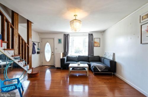 3225 Friendship St, Philadelphia PA 19149-1516 exterior