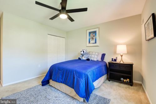 16616 Cutlass Dr, Rockville MD 20853-1332 exterior