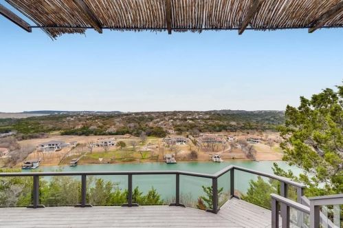 2803 Brass Buttons Trl, Austin TX  78734-2402 exterior