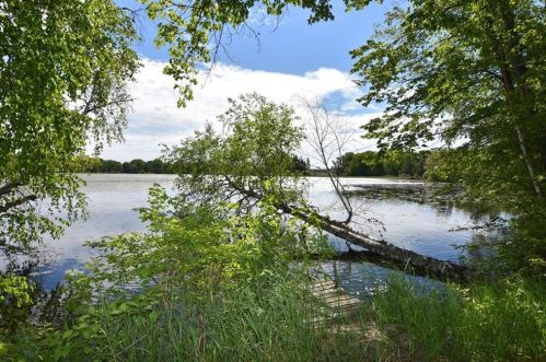 2925 Thomas Ave, Canton, WI 54868-3047