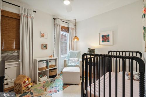 652 Johnson St, Philadelphia PA 19138-1039 exterior