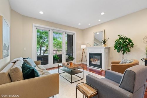 3443 Belmont Ave, Chicago, IL 60618