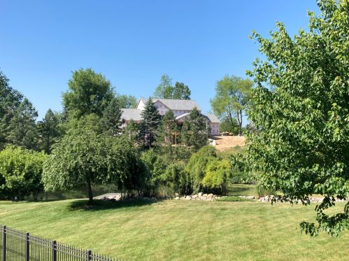 6799 Burton St, Grand Rapids, MI 49546-6809