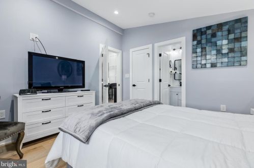 1101 44th Pl, Washington DC  20019-4906 exterior