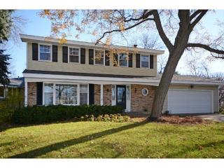 2181 Lamplight Dr, Saint Paul MN  55125-1653 exterior