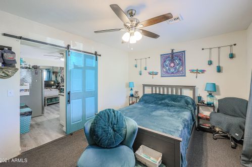 500 Alice Ave, Phoenix AZ 85021-4112 exterior