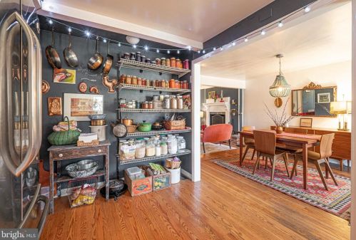 3 War Admiral Ln, Media PA 19063-5238 exterior