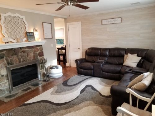 155 White Meadow Rd, Rockaway NJ  07866-1122 exterior