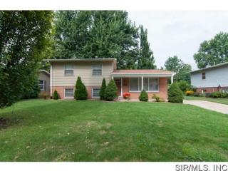 25 Village Dr, Belleville, IL 62226-1846