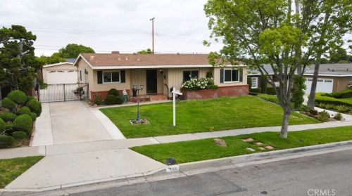 1100 Lincoln Ave, Fullerton CA 92831-4506 exterior