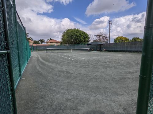 4611 Kittiwake Ct, Boynton Beach FL 33436-5228 exterior