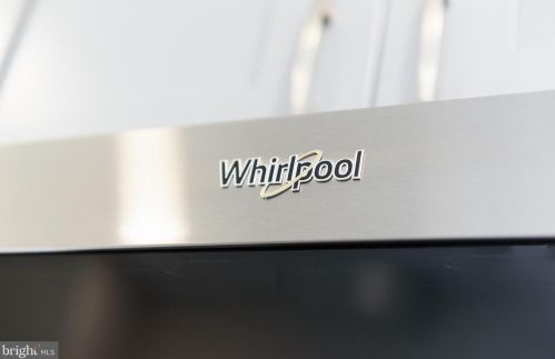 8016 Branch Wood Ct, Ellicott MD 21043-6937 exterior