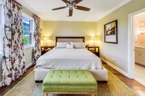 1032 Crosby St, Chicago IL  60610-2404 exterior