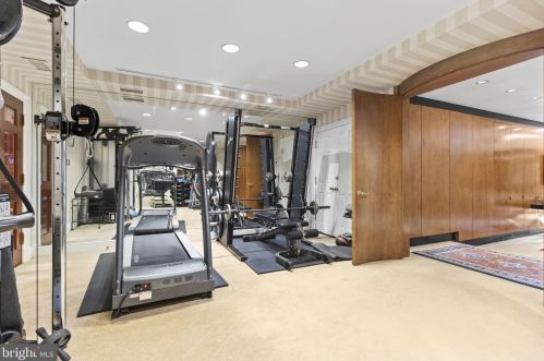 3005 45th St, Washington DC 20016-3528 exterior