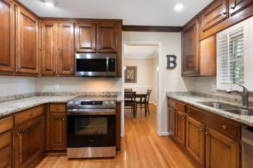 4919 Coldstream Dr, Atlanta GA 30360-1605 exterior