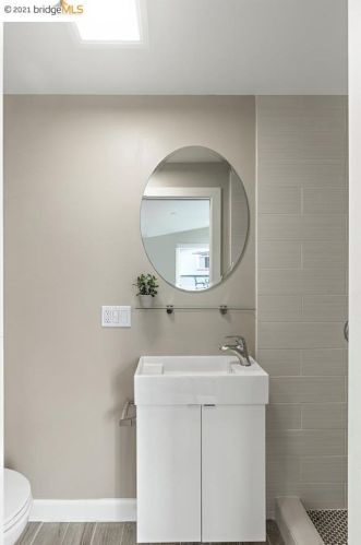 925 Santa Fe, Berkeley CA 94706-2345 exterior