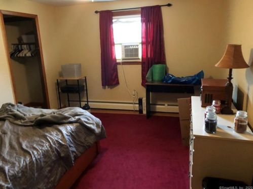 81 Ivain Rd, Torrington CT 06790-4416 exterior