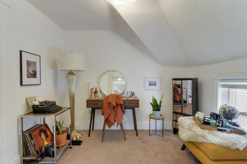 934 Juno Ave, Saint Paul MN 55102-3713 exterior