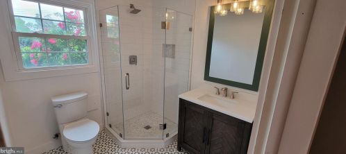 4710 Dolphin Ln, Alexandria VA  22309-3159 exterior