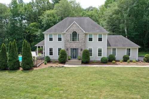 53 Highland Ln, West Springfield, MA 01089-4527