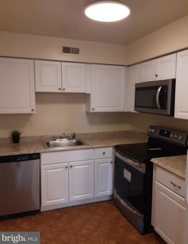 13751 Avonshire Dr, Silver Spring, MD 20904-6707