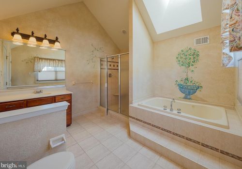 2009 Carmel Dr, Jamison PA 18929-1438 exterior