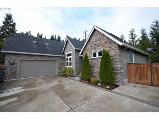 2602 Crowther Dr, Eugene OR  97404-2056 exterior