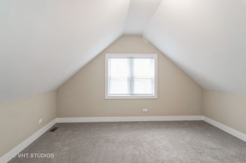 5904 59th St, Chicago IL 60629-3620 exterior