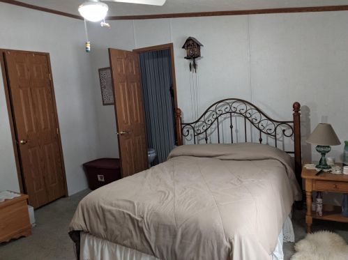 4094 Latas Ln, Meskegon MI 49442-6835 exterior