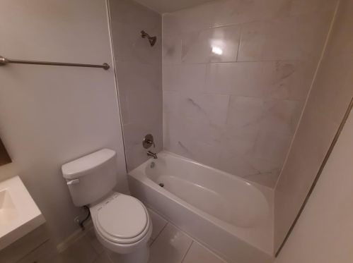 1515 Bennett Ave, Dallas TX  75206-7671 exterior