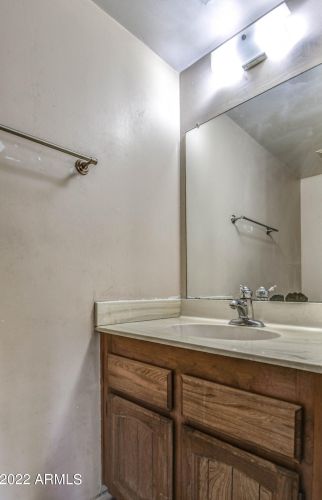 7330 Coolidge St, Phoenix AZ 85015-3845 exterior