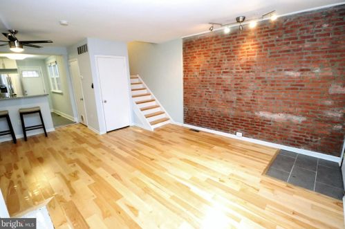 309 Bainbridge St, Philadelphia PA  19147-1543 exterior