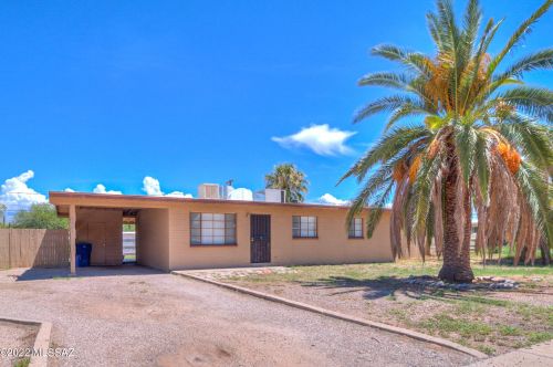 6401 Colgate Dr, Tucson, AZ 85710-8716