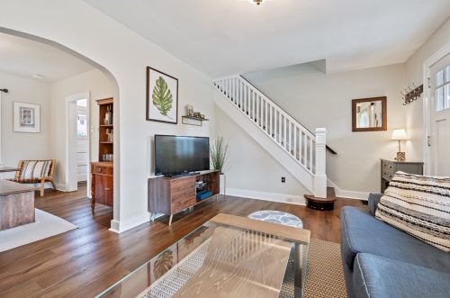 1219 Morningside Ave, Pittsburgh PA 15206-1348 exterior