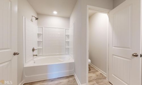 6470 Beaver Creek Trl, Atlanta GA 30349-4196 exterior