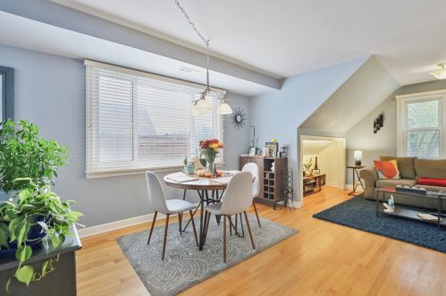 3429 Oakley Ave, Chicago IL 60608-6027 exterior